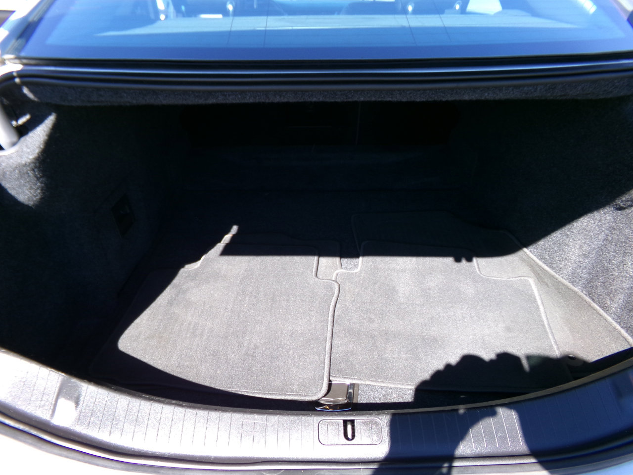 Used 2014 Cadillac XTS Luxury image 25