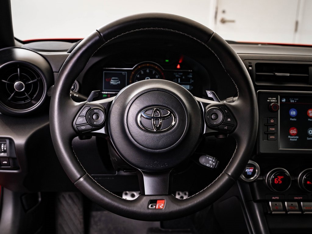 Used 2024 Toyota GR86 Premium image 35