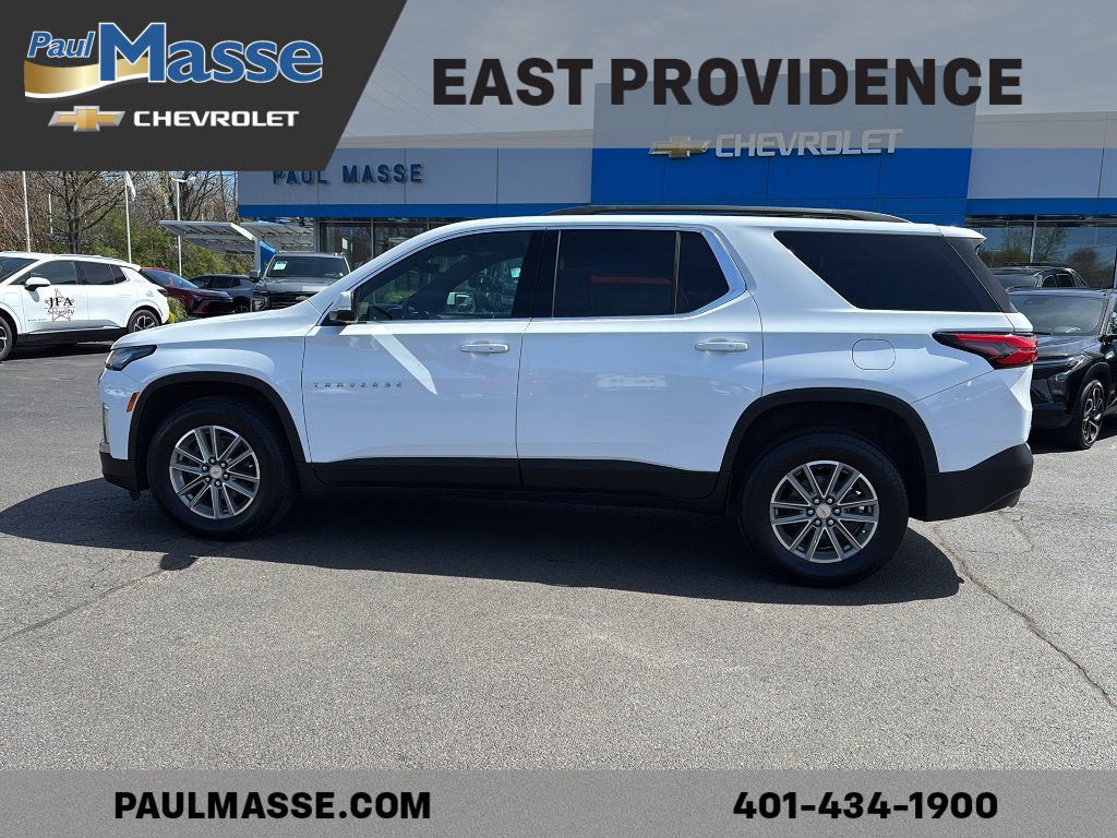 Used 2023 Chevrolet Traverse LT w/ Rear Camera Mirror Package AWD/4WD image 4