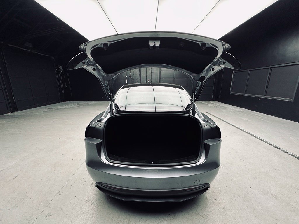 Used 2025 Tesla Model 3 Long Range RWD image 37