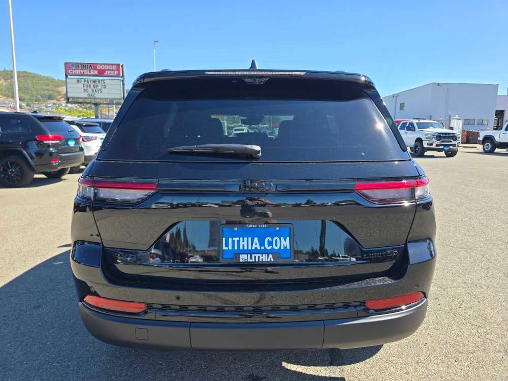 New 2025 Jeep Grand Cherokee Limited image 4