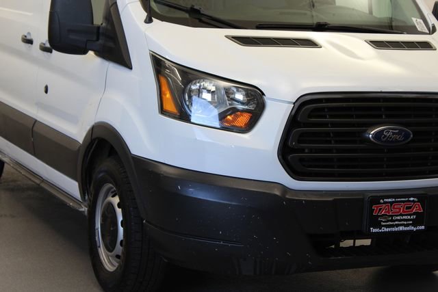 Used 2016 Ford Transit 150 130 Low Roof RWD image 3