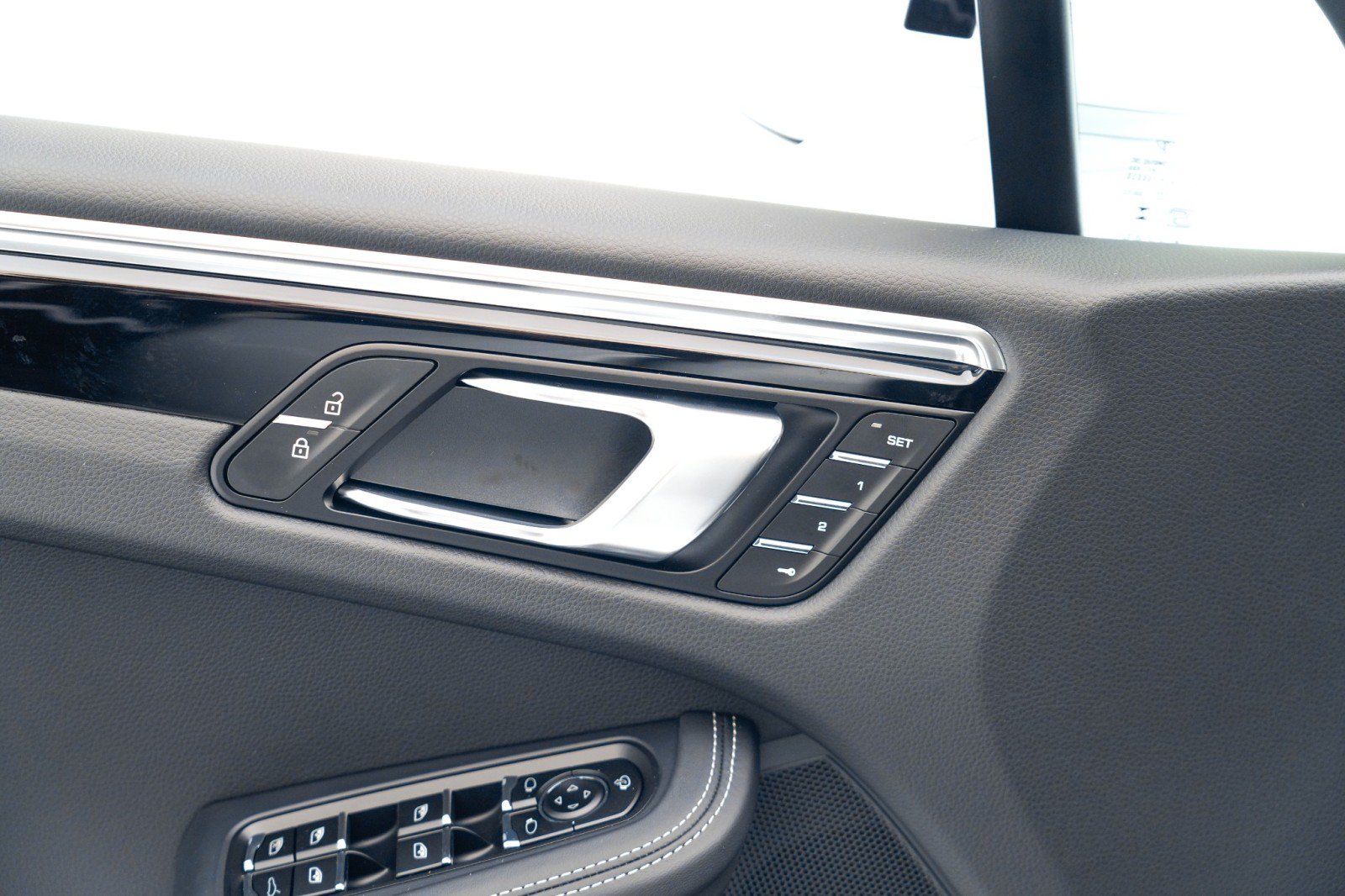 New 2026 Porsche Macan S AWD/4WD image 22