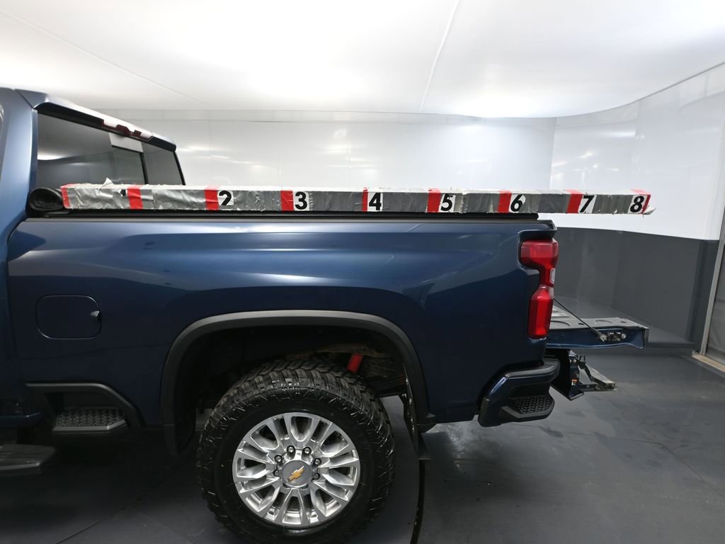 Used 2022 Chevrolet Silverado 2500 High Country w/ Z71 Off-Road Package image 46