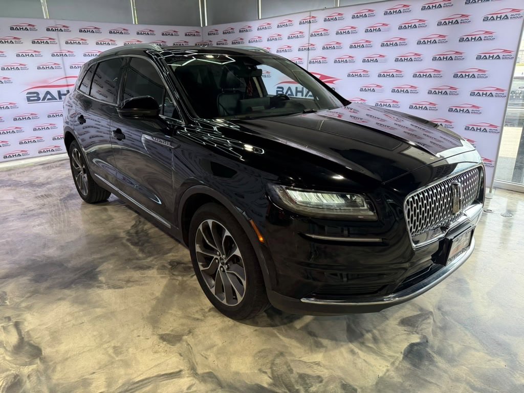 Used 2021 Lincoln Nautilus Reserve AWD/4WD image 5