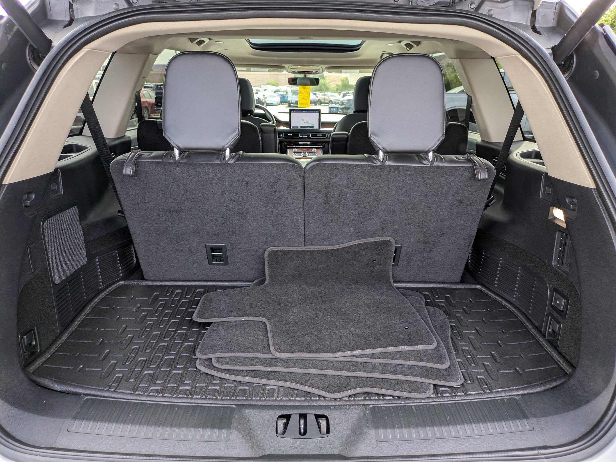 Used 2023 Lincoln Aviator Grand Touring image 30