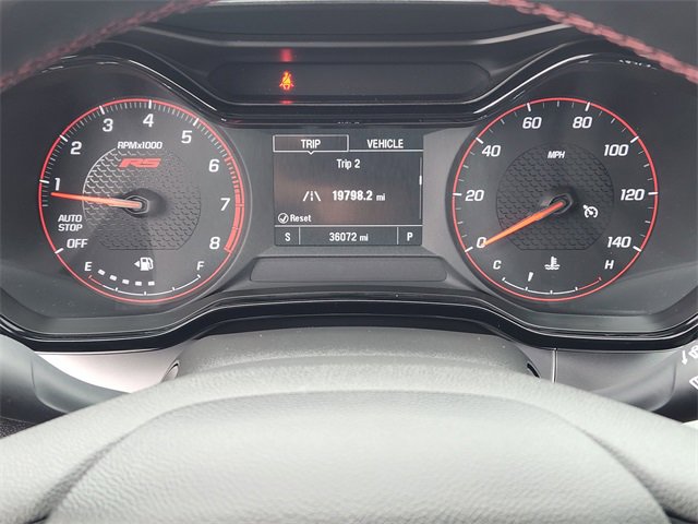 Used 2024 Chevrolet Trax RS w/ Sunroof Package image 17