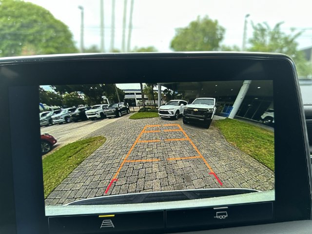 Used 2024 Chevrolet Suburban LT RWD image 24