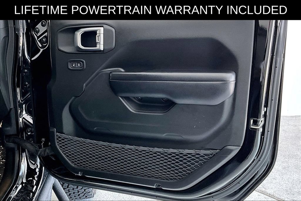 Used 2019 Jeep Wrangler Unlimited Rubicon AWD/4WD image 26