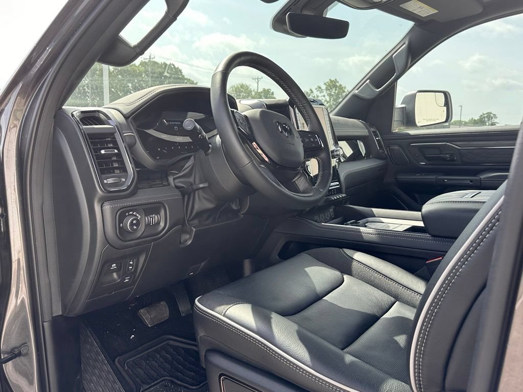 Used 2026 RAM 1500 Limited w/ Bed Utility Group AWD/4WD image 11