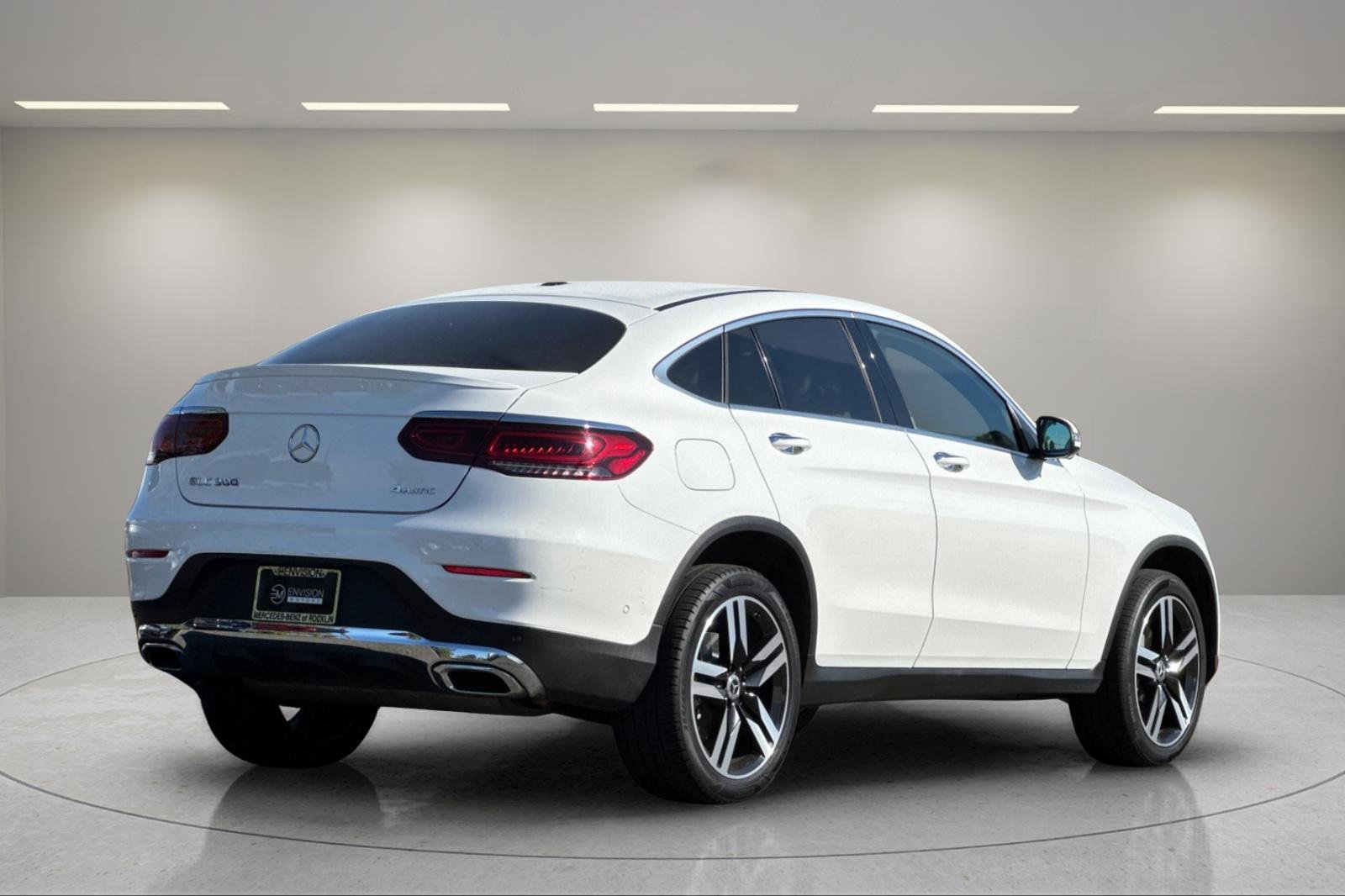 Used 2021 Mercedes-Benz GLC 300 4MATIC Coupe image 4