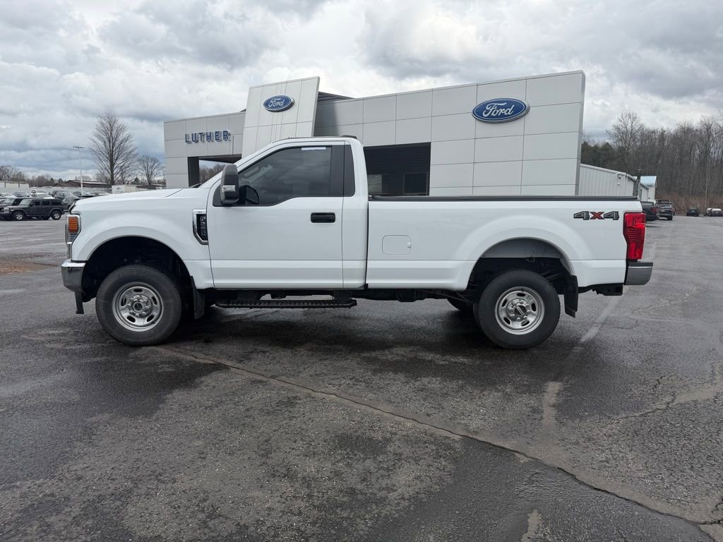 Used 2022 Ford F250 XL w/ Power Equipment Group image 2