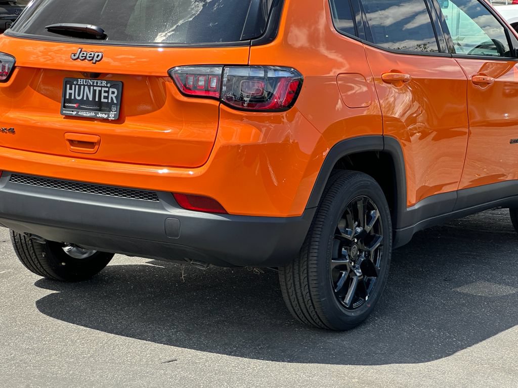 New 2026 Jeep Compass Latitude AWD/4WD image 8