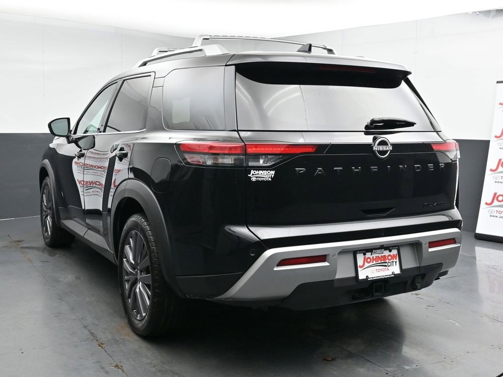 Used 2023 Nissan Pathfinder SL w/ SL Premium Package image 6