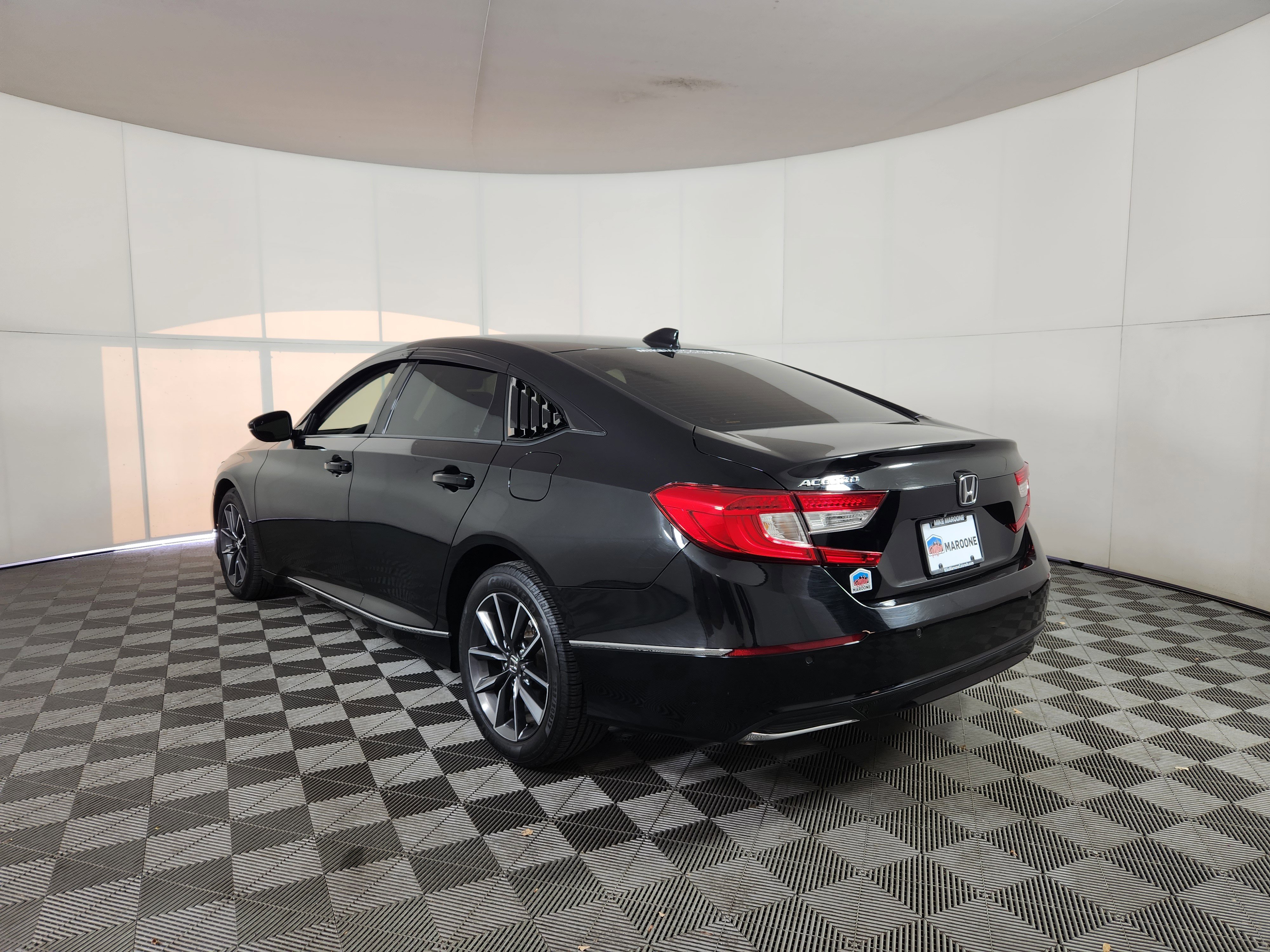 Used 2021 Honda Accord EX-L image 5