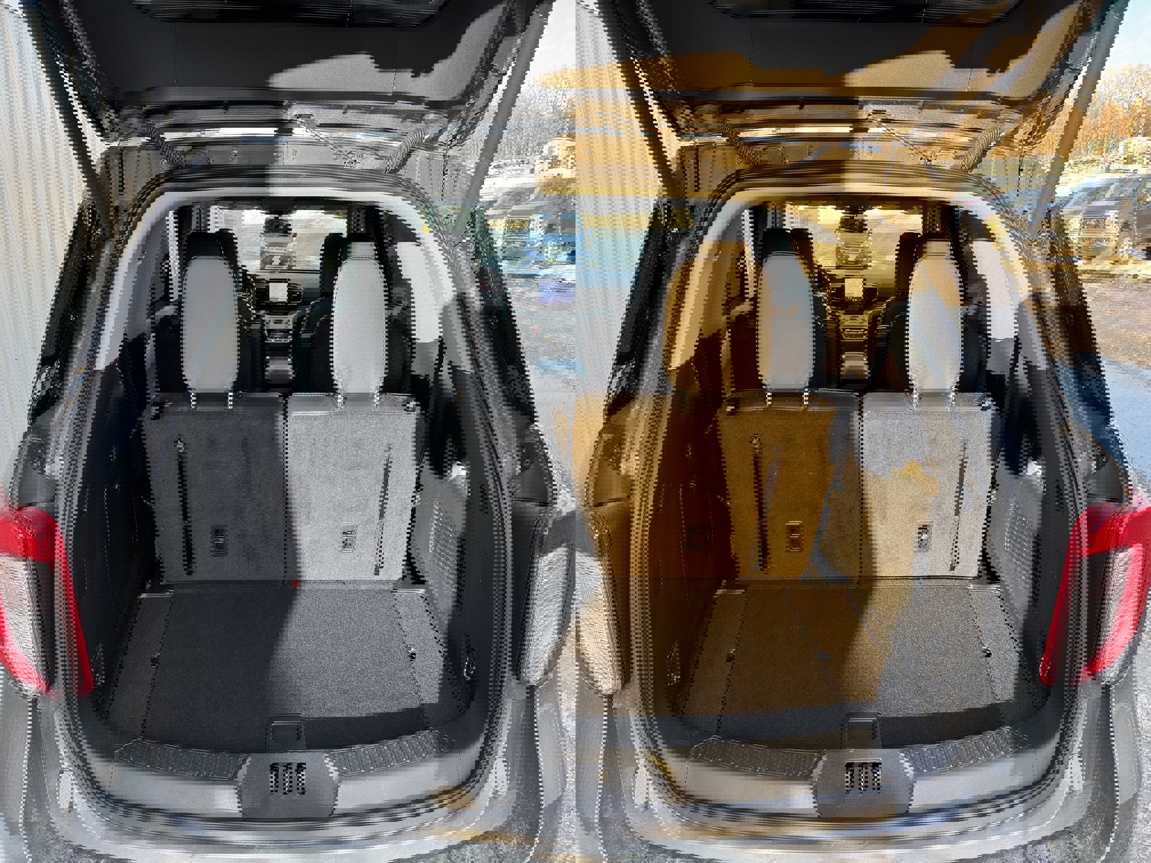 Used 2023 Ford Explorer XLT w/ Equipment Group 202A image 35