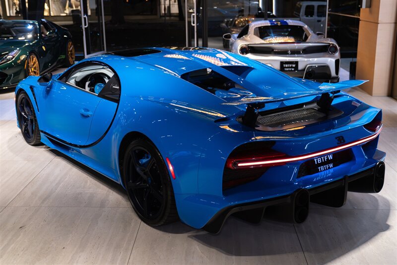 Used 2022 Bugatti Chiron Super Sport AWD/4WD image 50