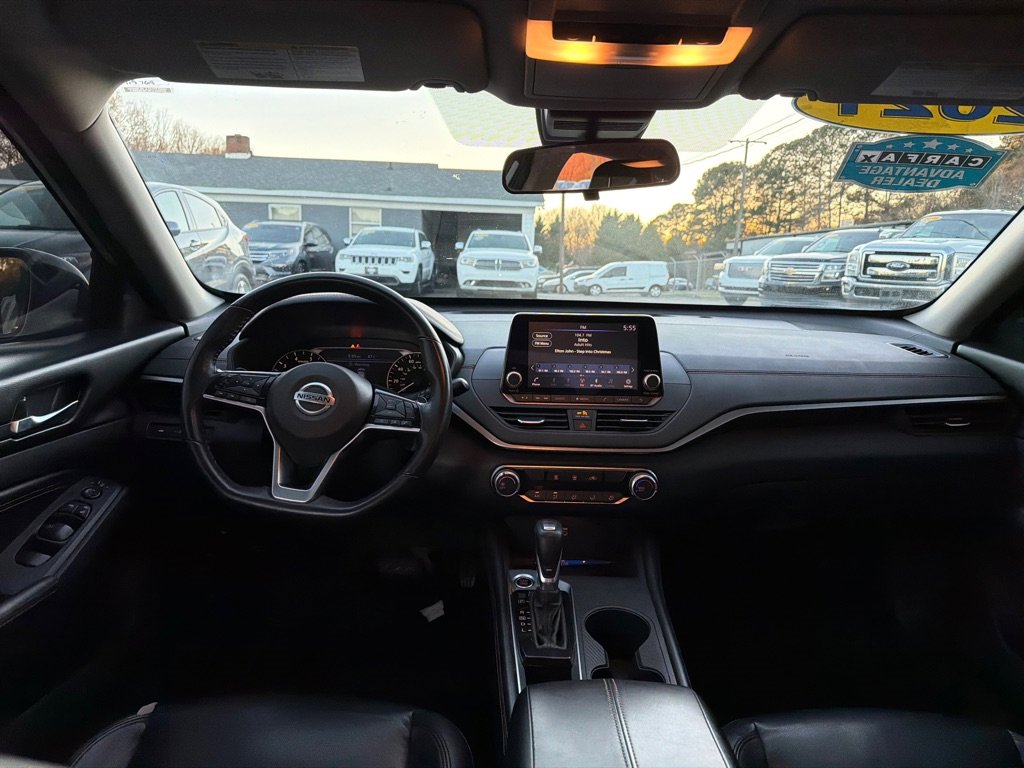 Used 2021 Nissan Altima 2.5 SR image 16