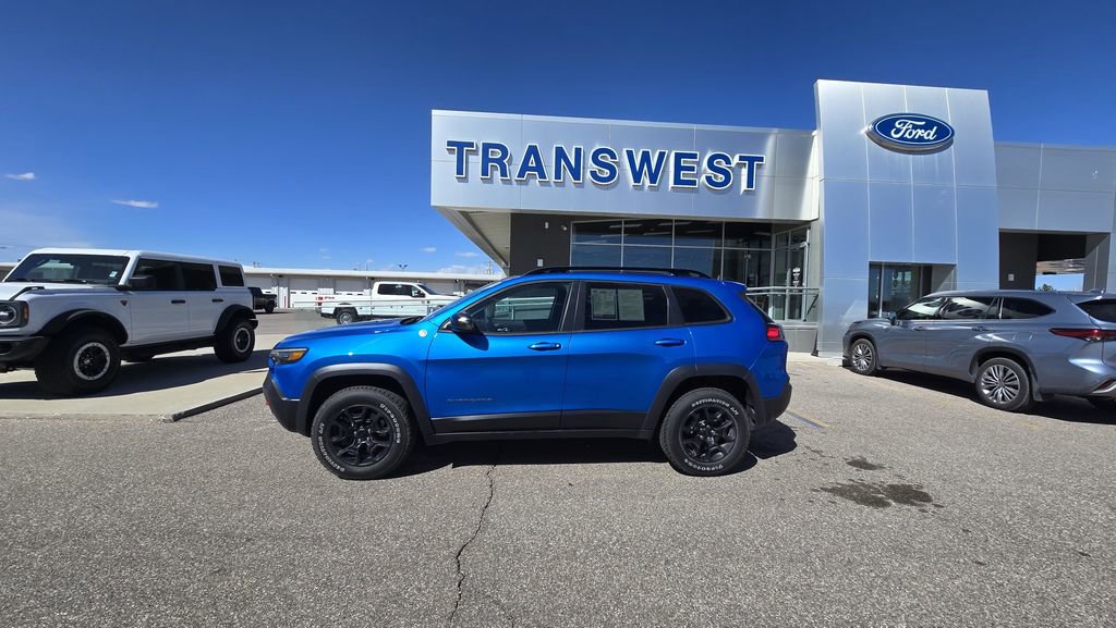 Used 2022 Jeep Cherokee Trailhawk w/ Premium Leather Package image 2