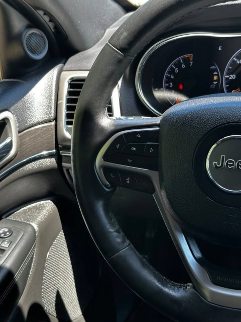Used 2018 Jeep Grand Cherokee Limited AWD/4WD image 26