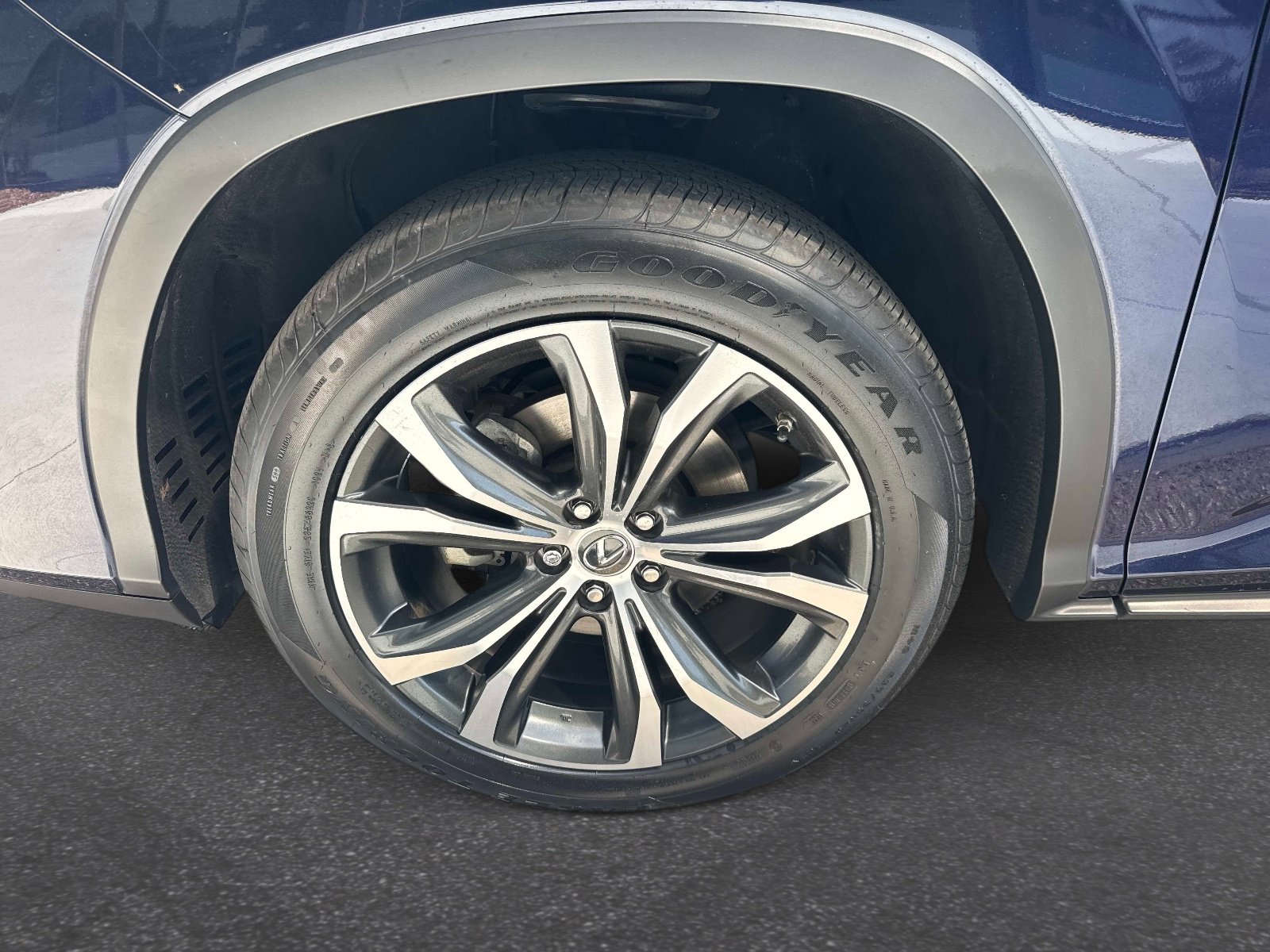 Certified 2020 Lexus RX 450h AWD w/ Premium Package image 10