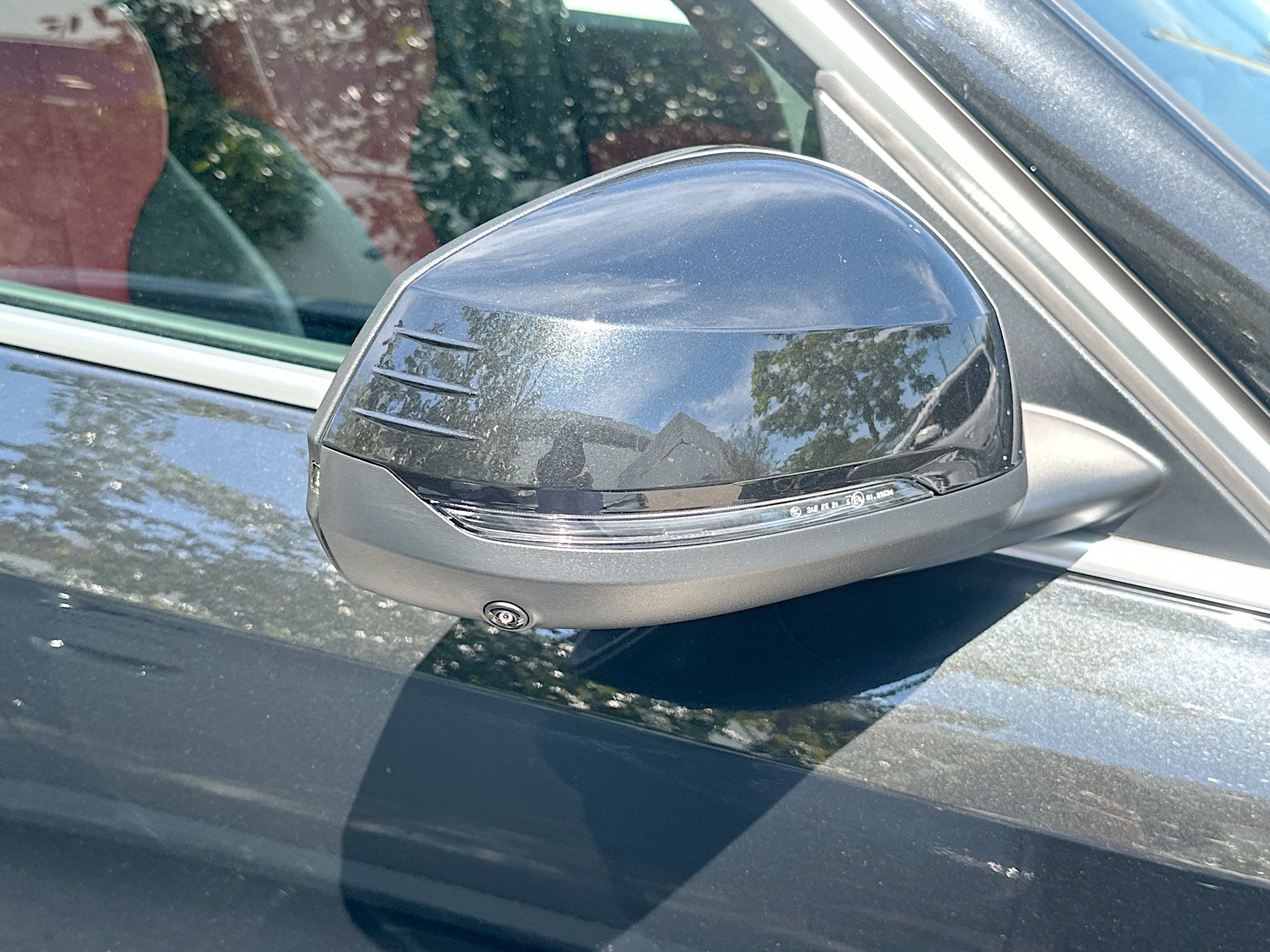 Used 2025 BMW X1 xDrive28i w/ Premium Package image 13