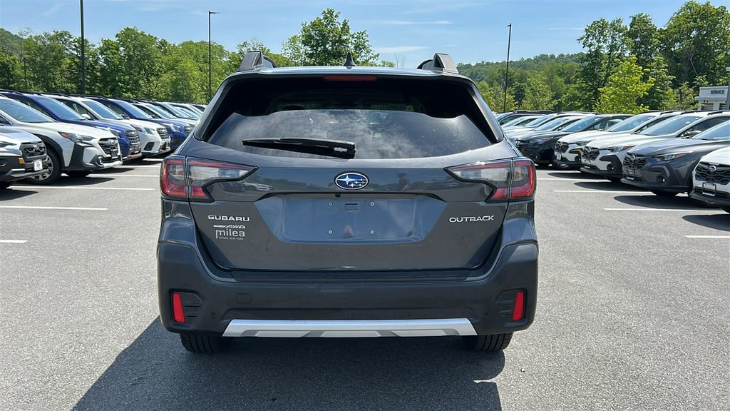 Used 2020 Subaru Outback Limited AWD/4WD image 5