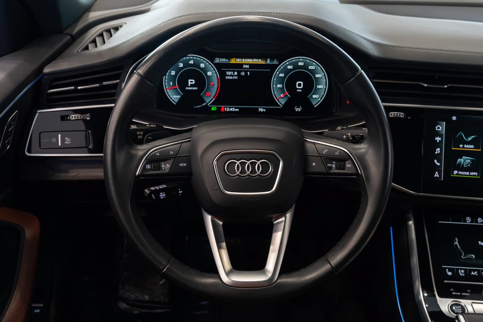 Used 2022 Audi Q8 Prestige w/ Prestige Package AWD/4WD image 12