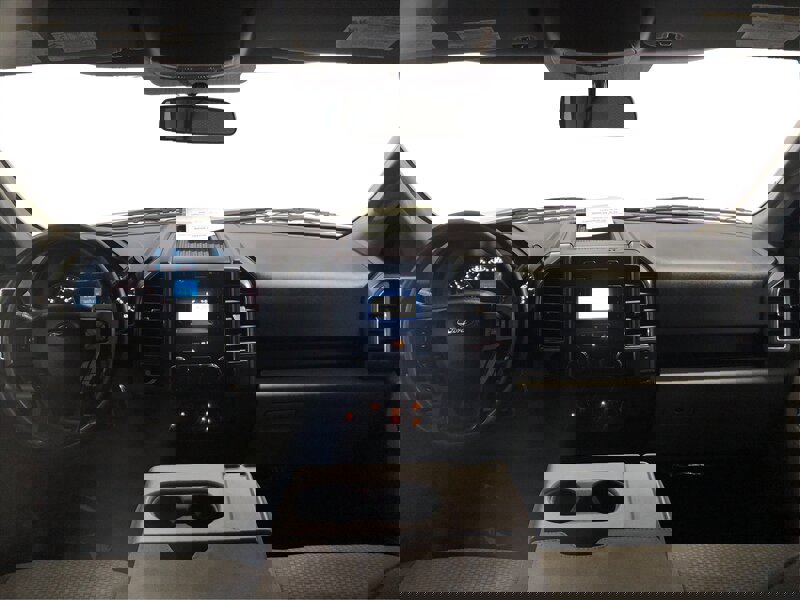 Used 2018 Ford F150 XLT image 32