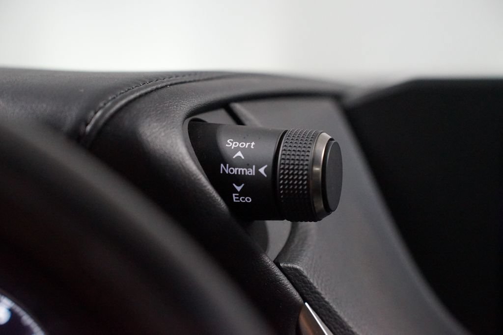 Used 2021 Lexus ES 350 w/ Premium Package FWD image 27