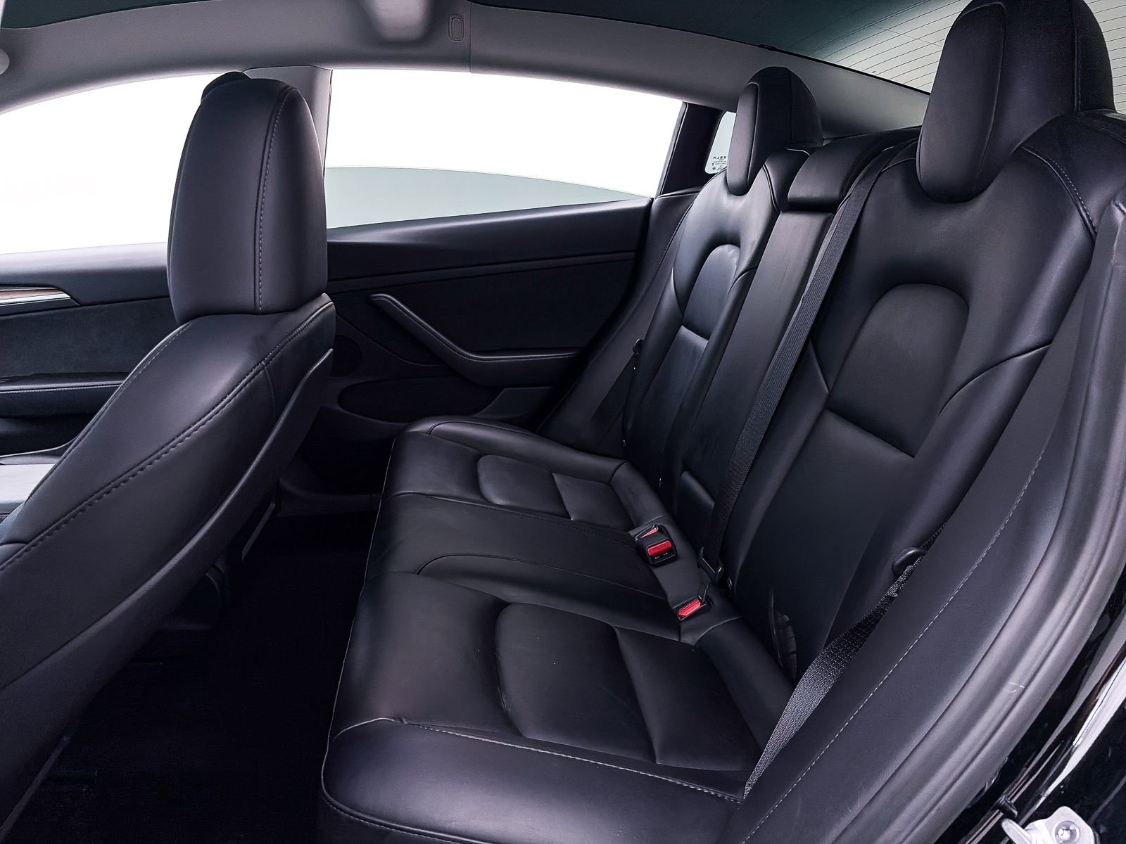 Used 2023 Tesla Model 3 Long Range image 33