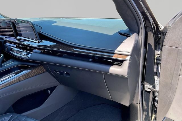 Used 2024 Cadillac Escalade Premium Luxury Platinum image 19