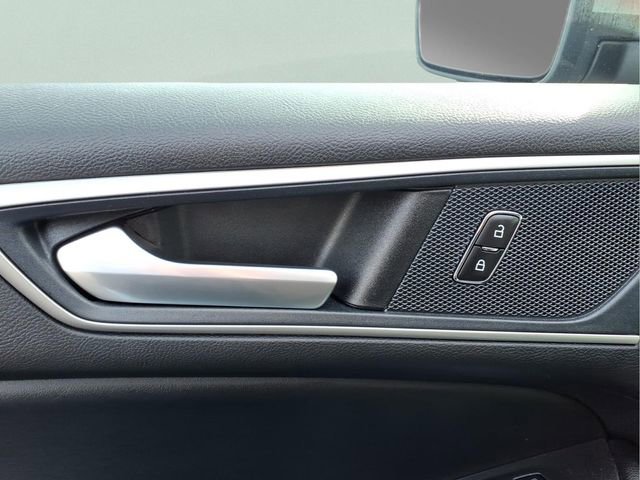 Used 2024 Ford Edge SEL w/ Convenience Package image 18