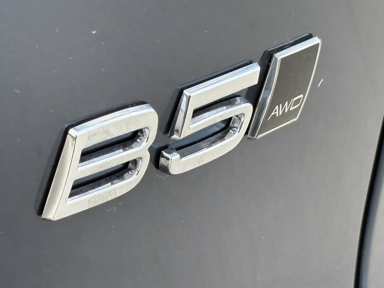 New 2026 Volvo XC40 B5 Core w/ Climate Package image 8