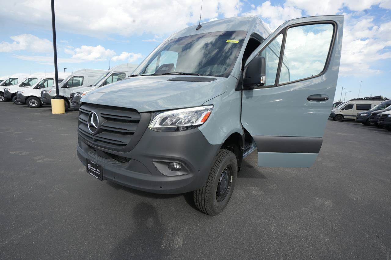 New 2026 Mercedes-Benz Sprinter 2500 image 1