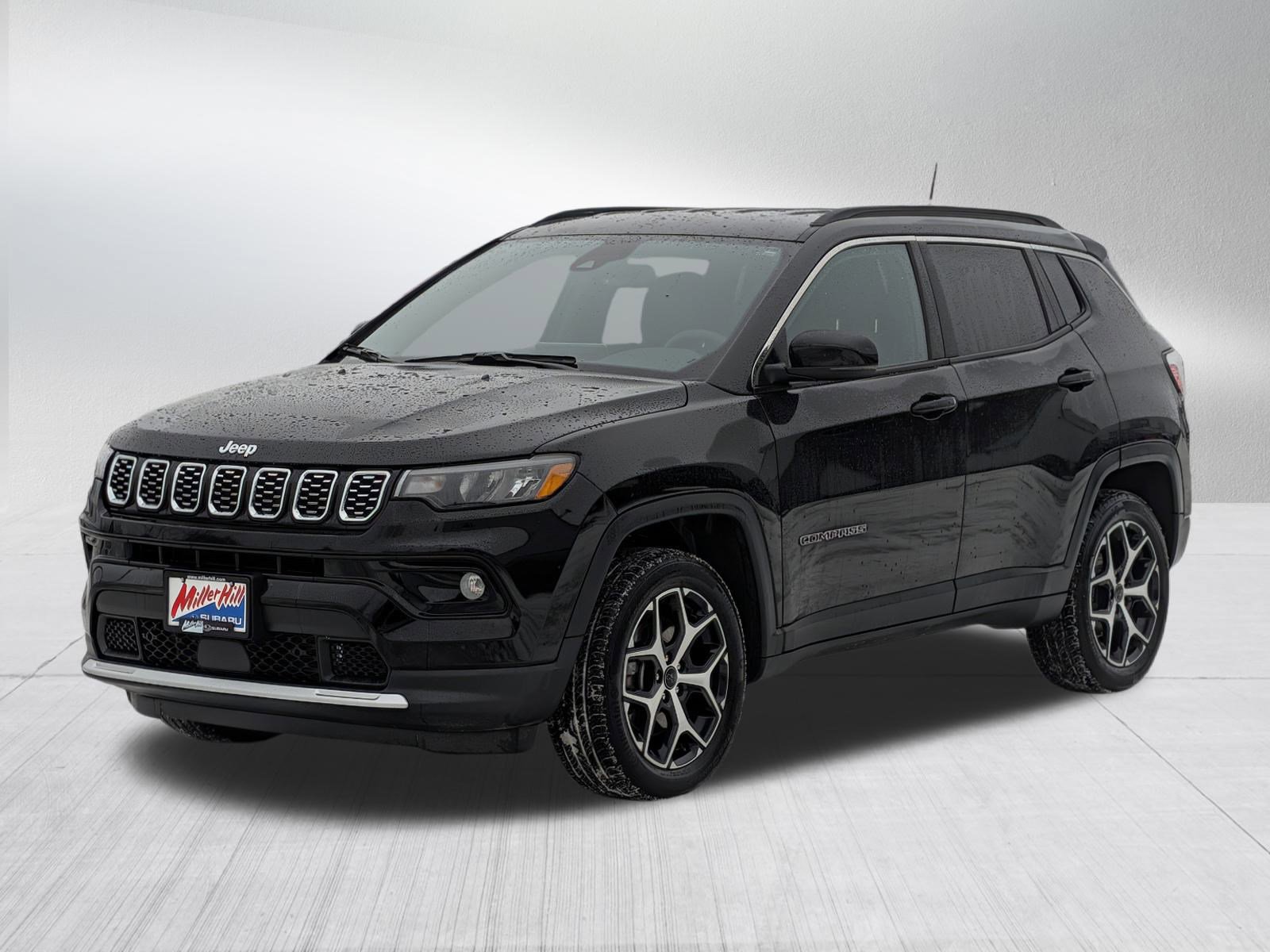 Used 2025 Jeep Compass Limited image 3