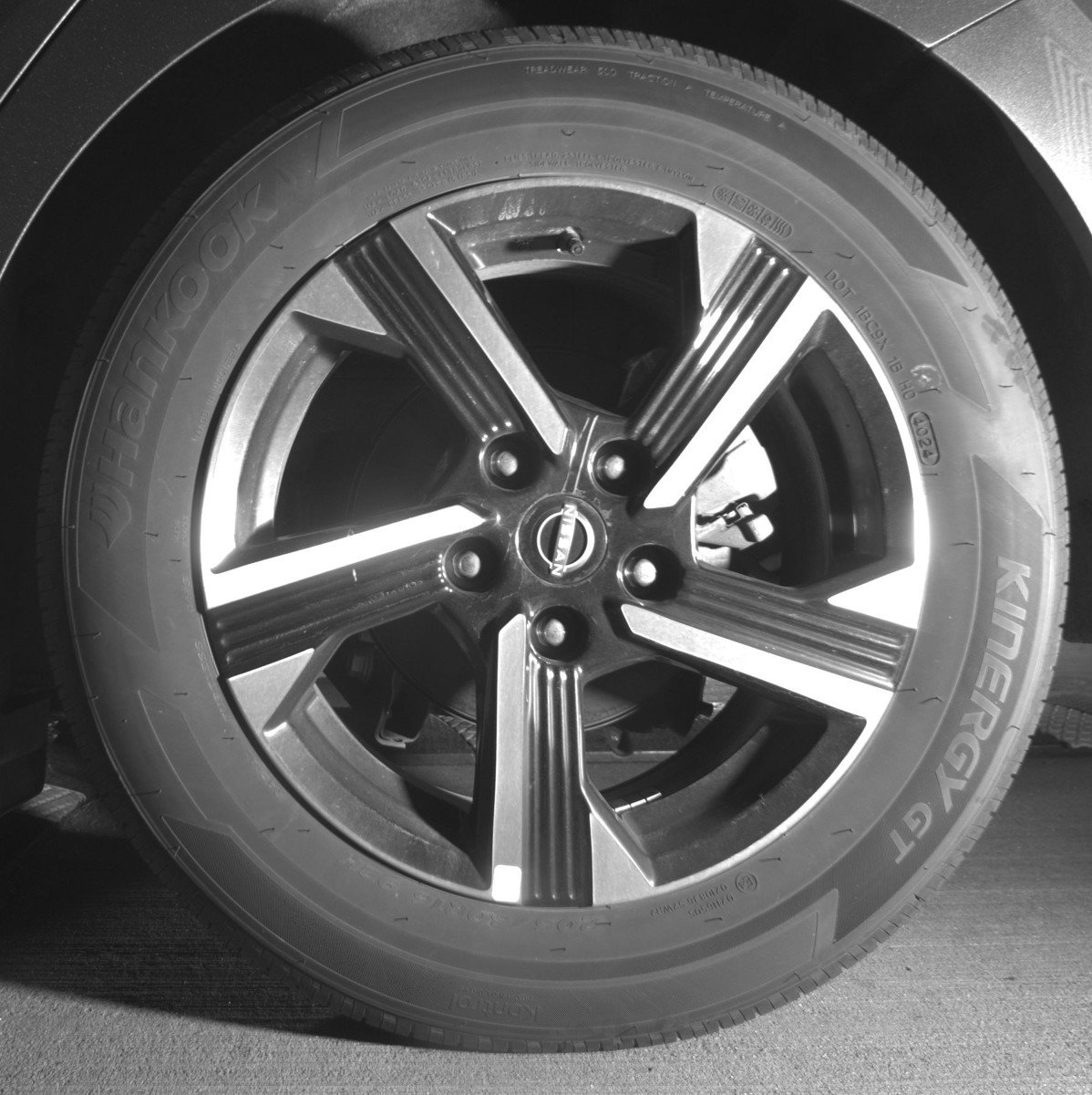 Used 2025 Nissan Sentra SV image 14