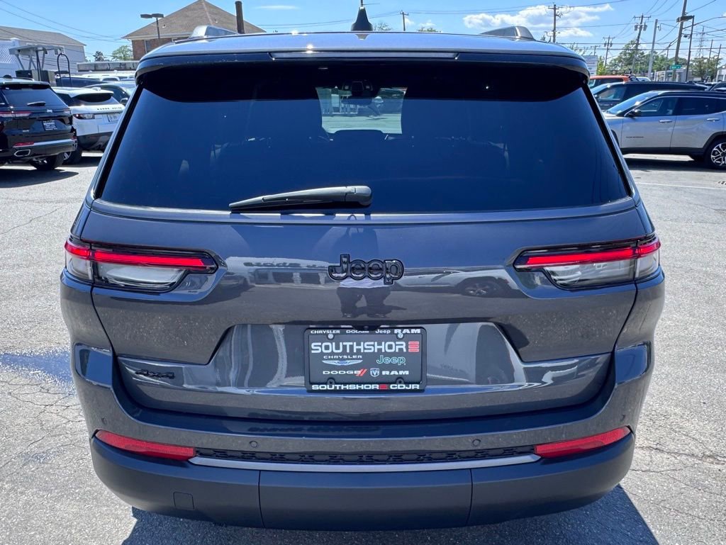 New 2026 Jeep Grand Cherokee L Limited AWD/4WD image 6