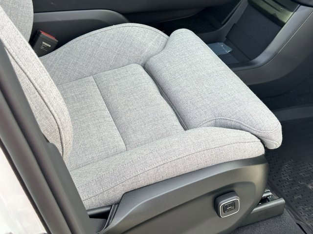 New 2025 Volvo EX90 Ultra image 12