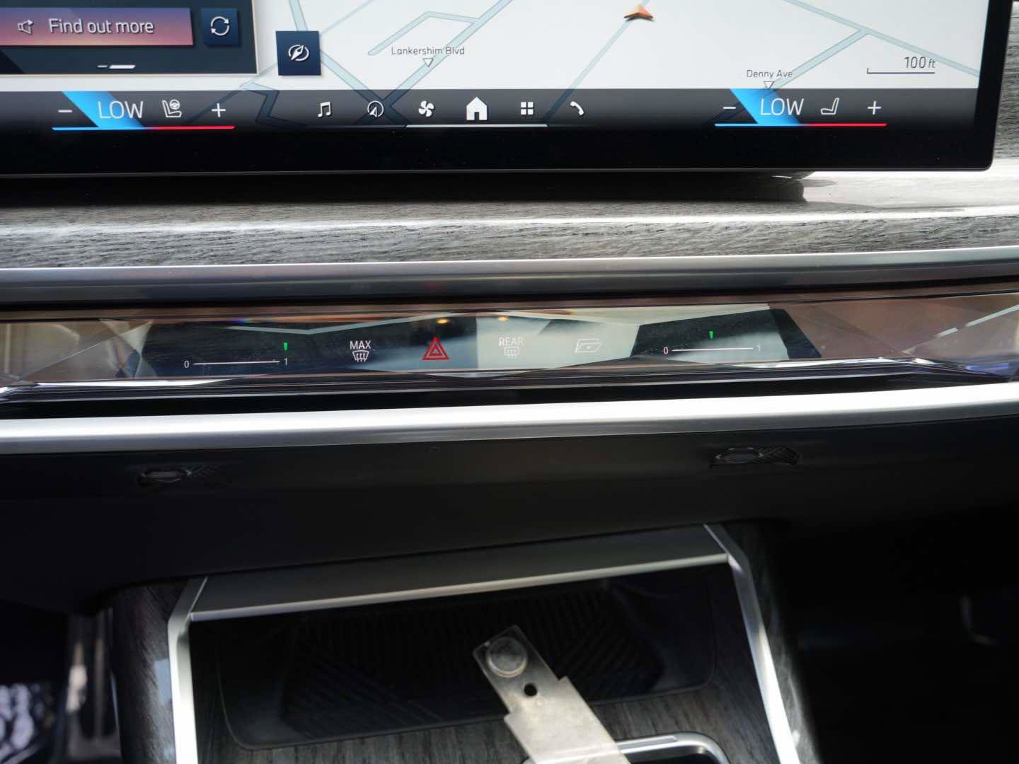 Certified 2023 BMW 740i w/ Parking Assistance Package RWD image 13