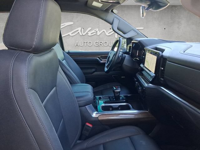 Used 2024 Chevrolet Silverado 1500 RST w/ Dark Appearance Package AWD/4WD image 30