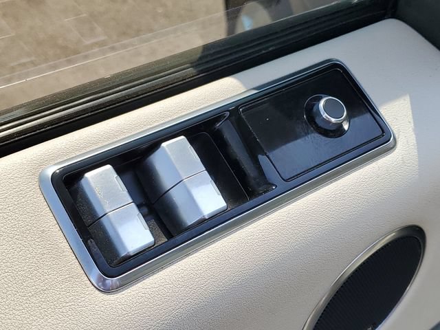 Used 2019 Land Rover Range Rover Sport HSE AWD/4WD image 29