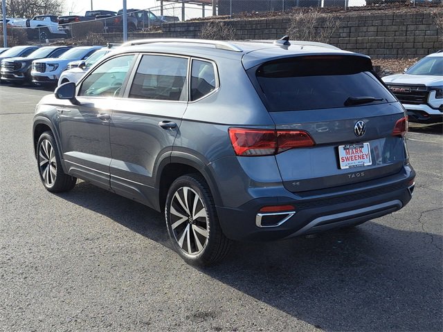 Used 2024 Volkswagen Taos SE image 25