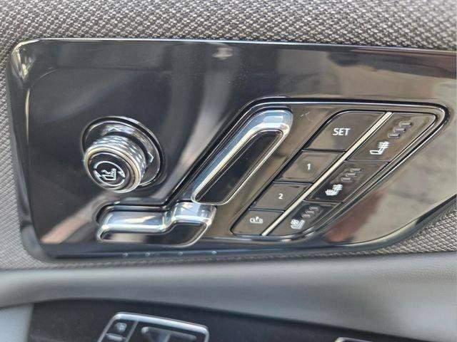 New 2026 Cadillac Optiq V w/ Magnus Launch Edition AWD/4WD image 23
