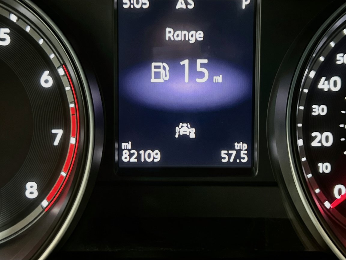 Used 2021 Volkswagen Atlas Cross Sport SE FWD image 8