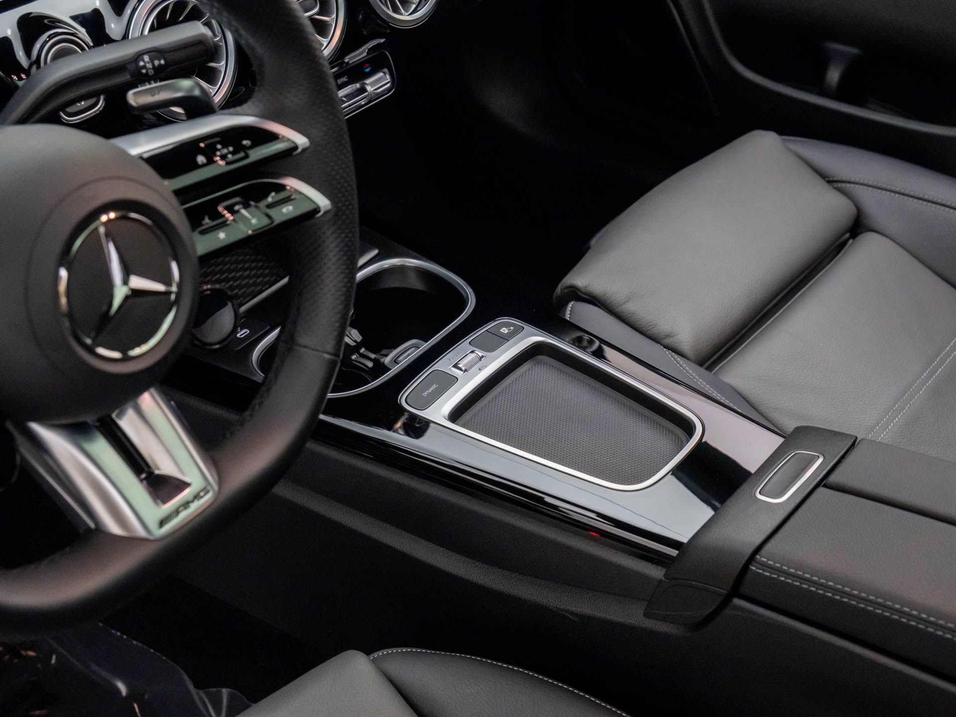 Used 2025 Mercedes-Benz CLA 35 AMG 4MATIC image 12