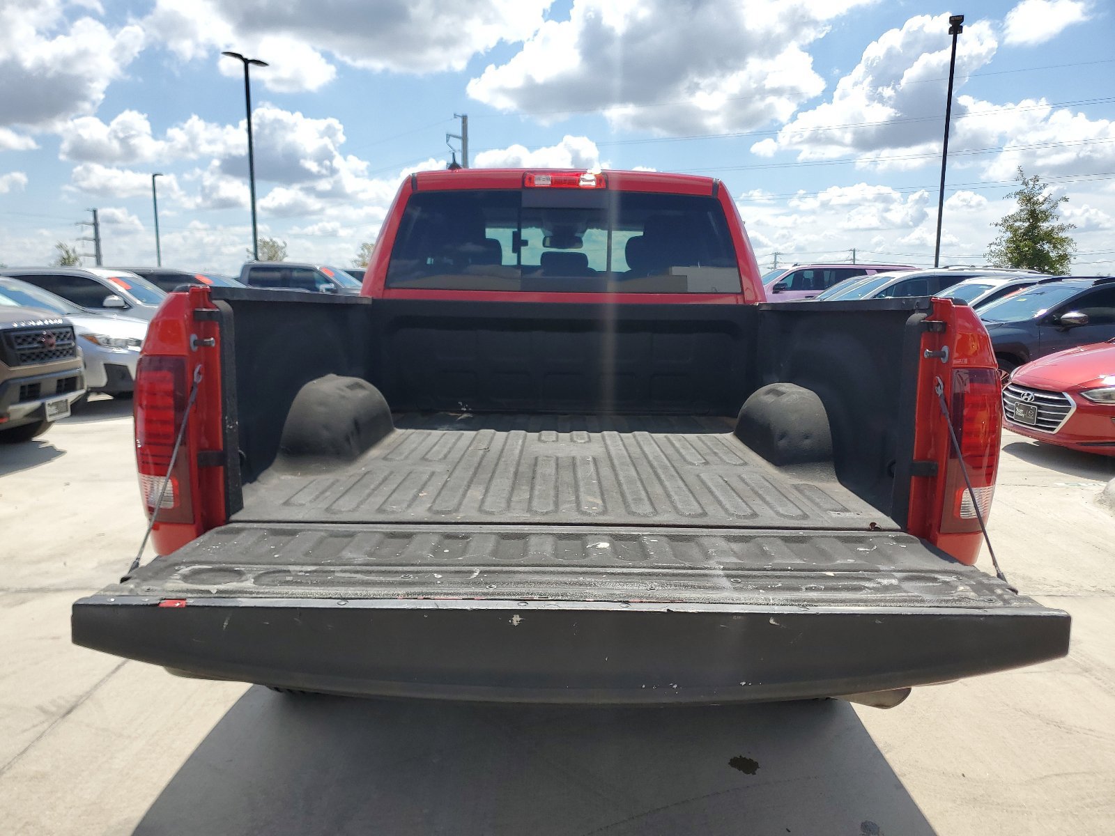 Used 2019 RAM 1500 Warlock RWD image 13