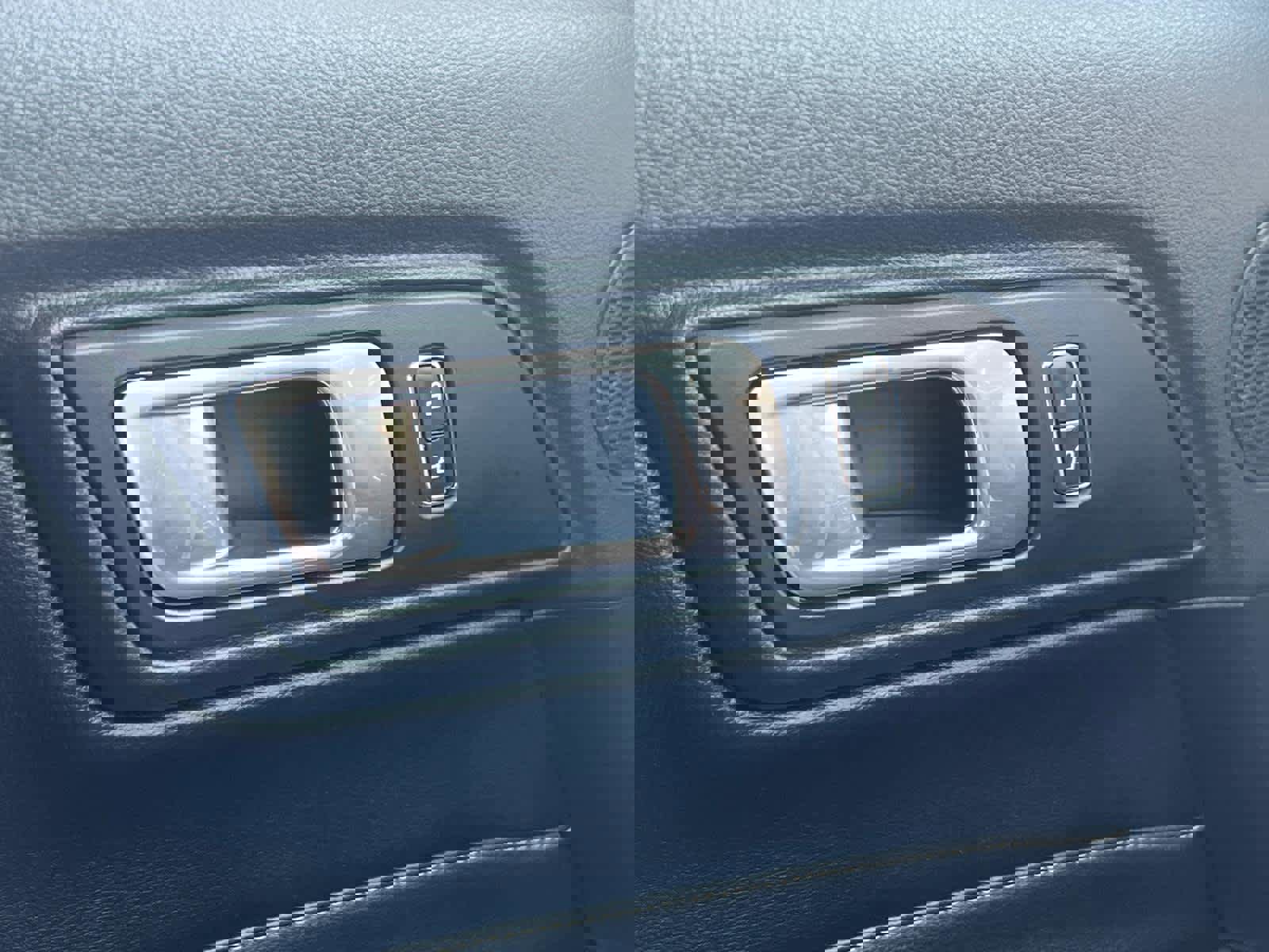 Used 2019 Ford Mustang Premium image 23