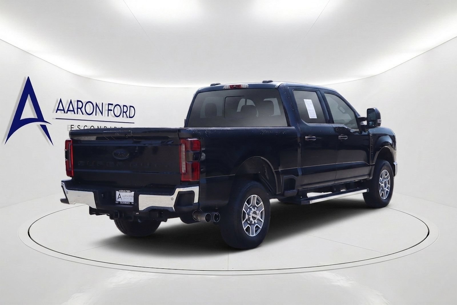 Used 2024 Ford F250 Lariat w/ FX4 Off-Road Package AWD/4WD image 4