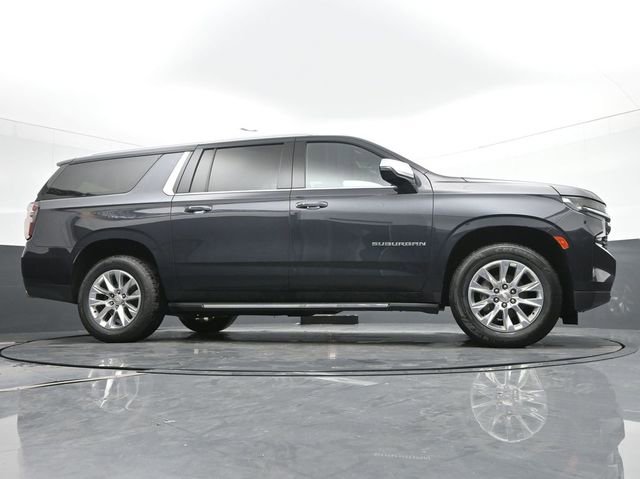 Used 2023 Chevrolet Suburban Premier RWD image 38